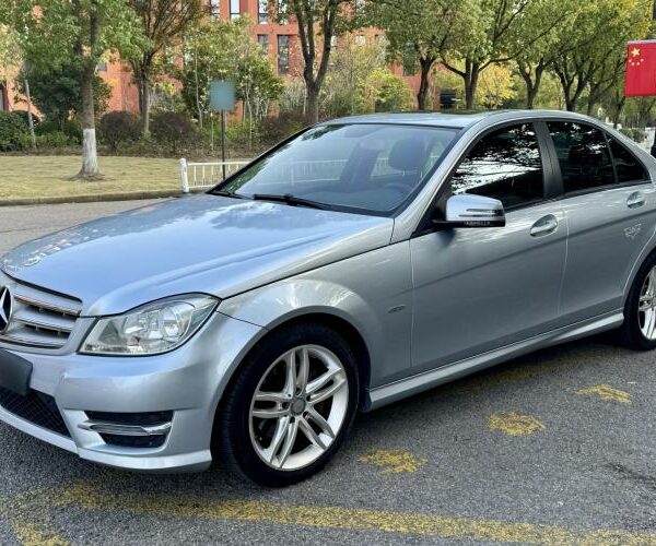 2013 Mercedes-Benz C-Class 2013 C180 Classic Grand Edition