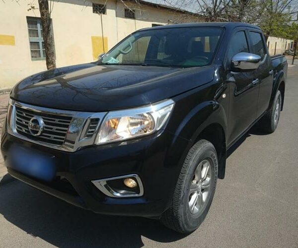 2017 Nissan Navara 2.5L Automatic 2WD Deluxe QR25