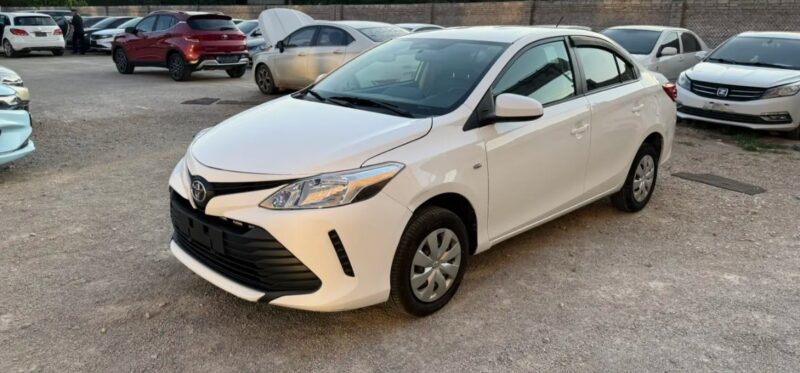 2017 Toyota Cruz 1.3L Manual Forward Edition