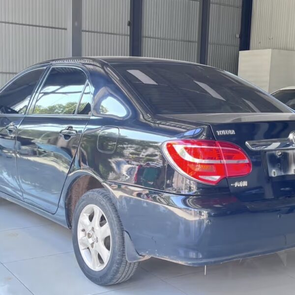 2013 Toyota Corolla 1.6L Manual Luxury Edition